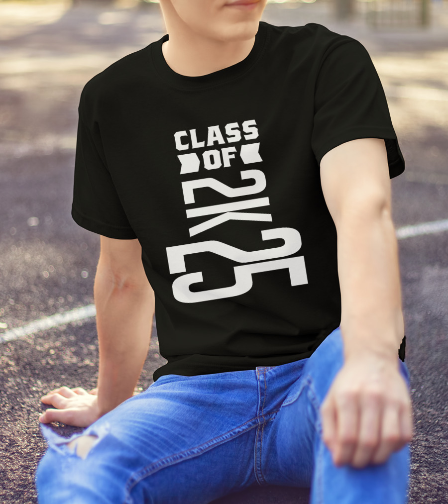 Class Of 2K25 T-Shirt