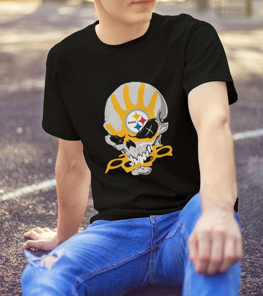 Pittsburgh Steelers Skull With Logo And Brass Knuckles T-Shirt