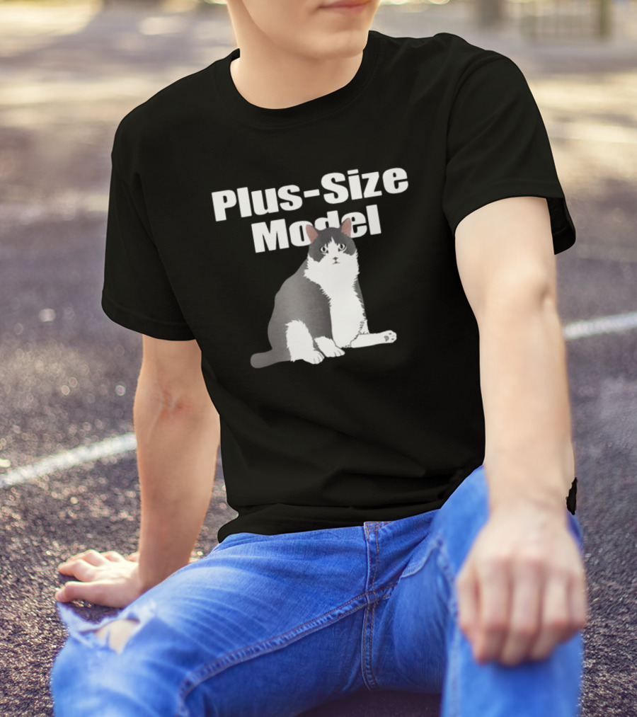 Plus-Size Model Cade Cat White Text Black Background Sitting Gray And White Cat Image T-Shirt