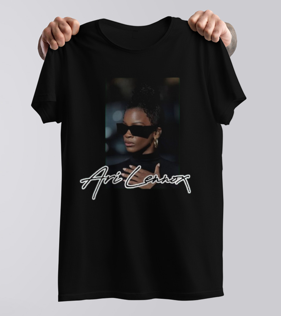 Ari Lennox Bold Style Sunglasses And Hoop Earrings Look T-Shirt