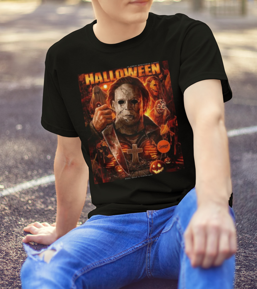 Rob Zombie's Halloween Evil Has A Destiny Michael Myers Mask Knife Horror Scene T-Shirt