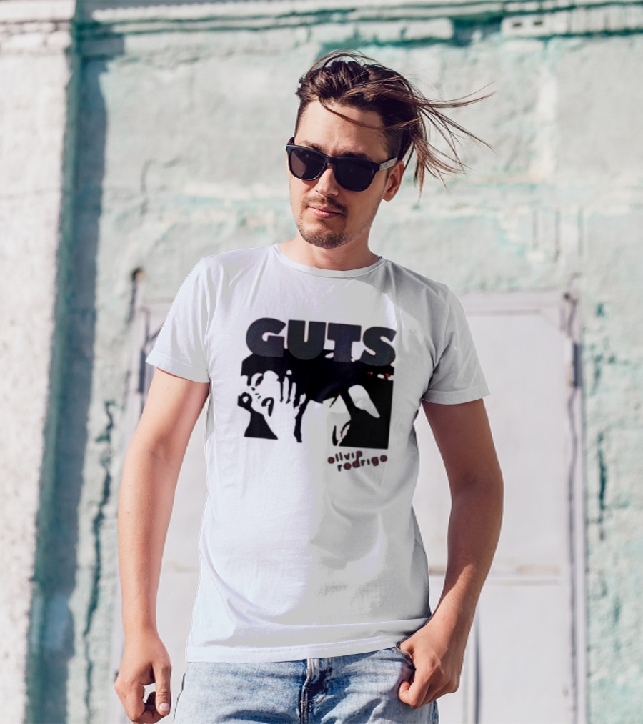 Guts Red Glittering Shadowy T-Shirt