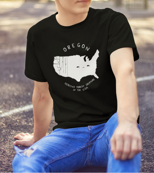 Oregon Secretive Forest Creature Of The USA Nathanwpylestrangeplanet T-Shirt