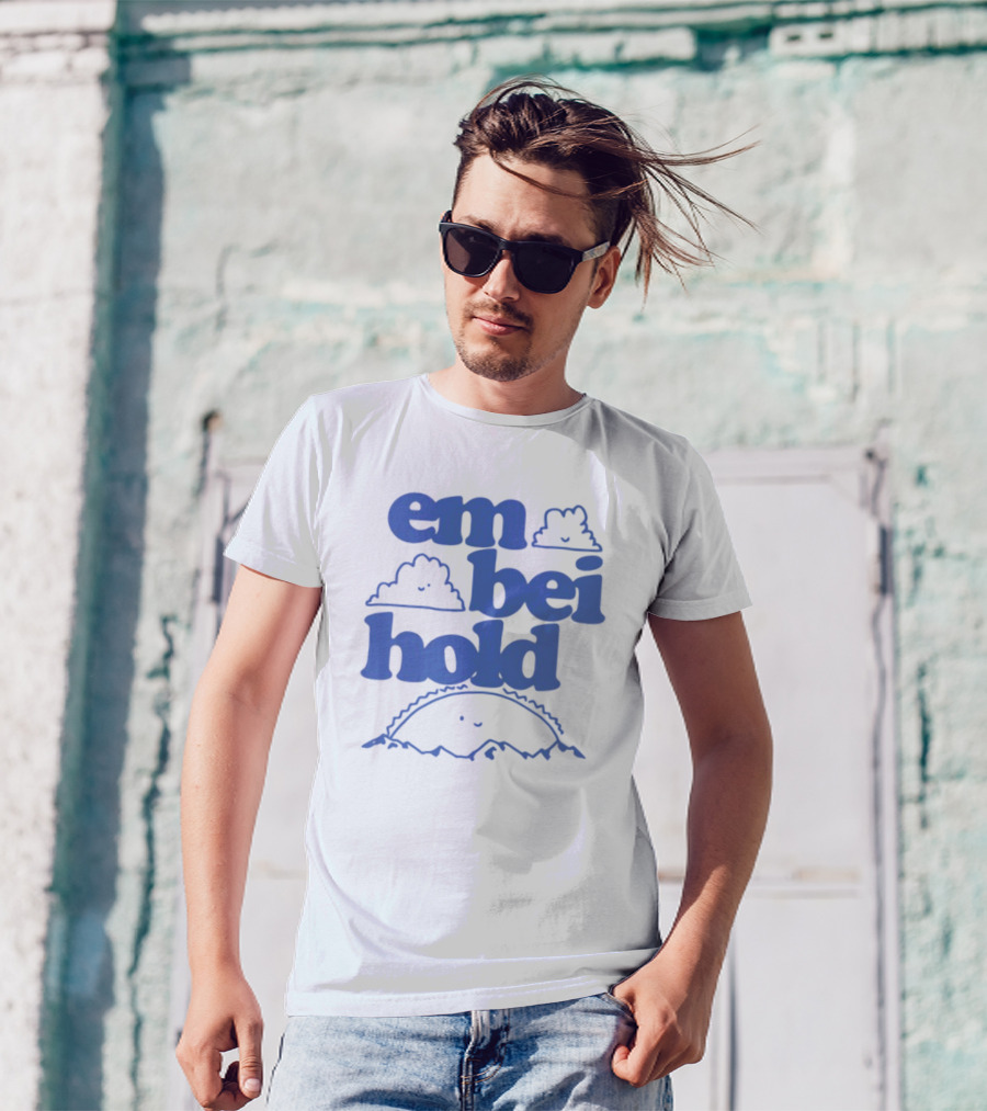 Embeihold Happy Clouds Em Beihold T-Shirt