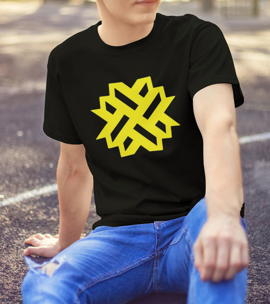 Naturewalkstudio Geometric Yellow Emblem T-Shirt