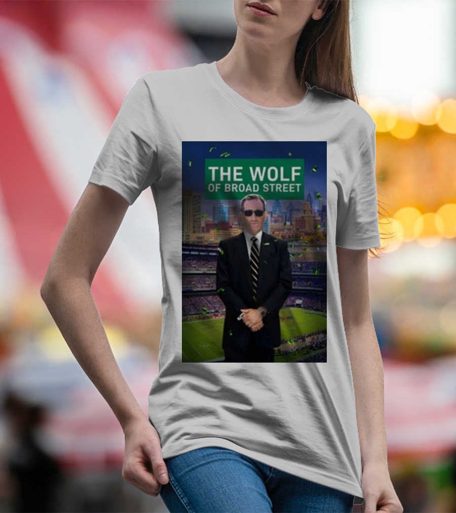 The Wolf Of Broad Street Philly Football Skyline Celebrations T-Shirt