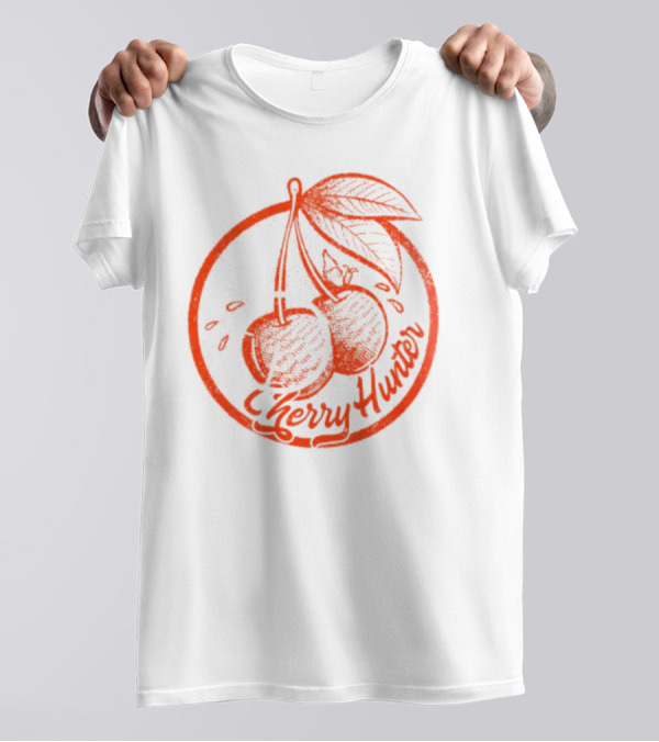 Cherry Hunter Vintage Retro Design Cherries T-Shirt