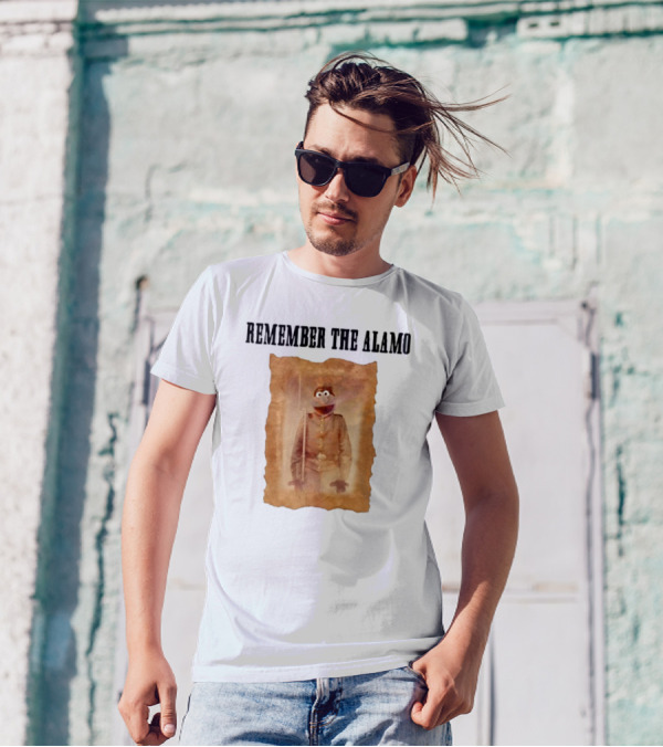 Lucca International Remember The Alamo Historical Muppet Soldier T-Shirt