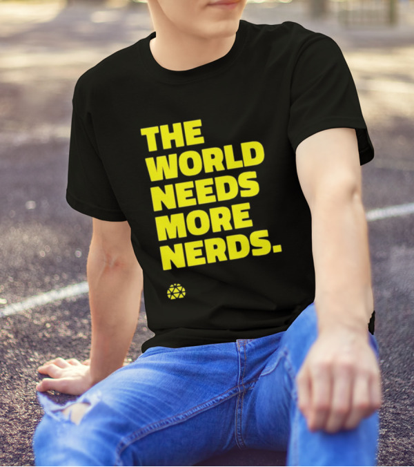 THE WORLD NEEDS MORE NERDS Geometric T-Shirt