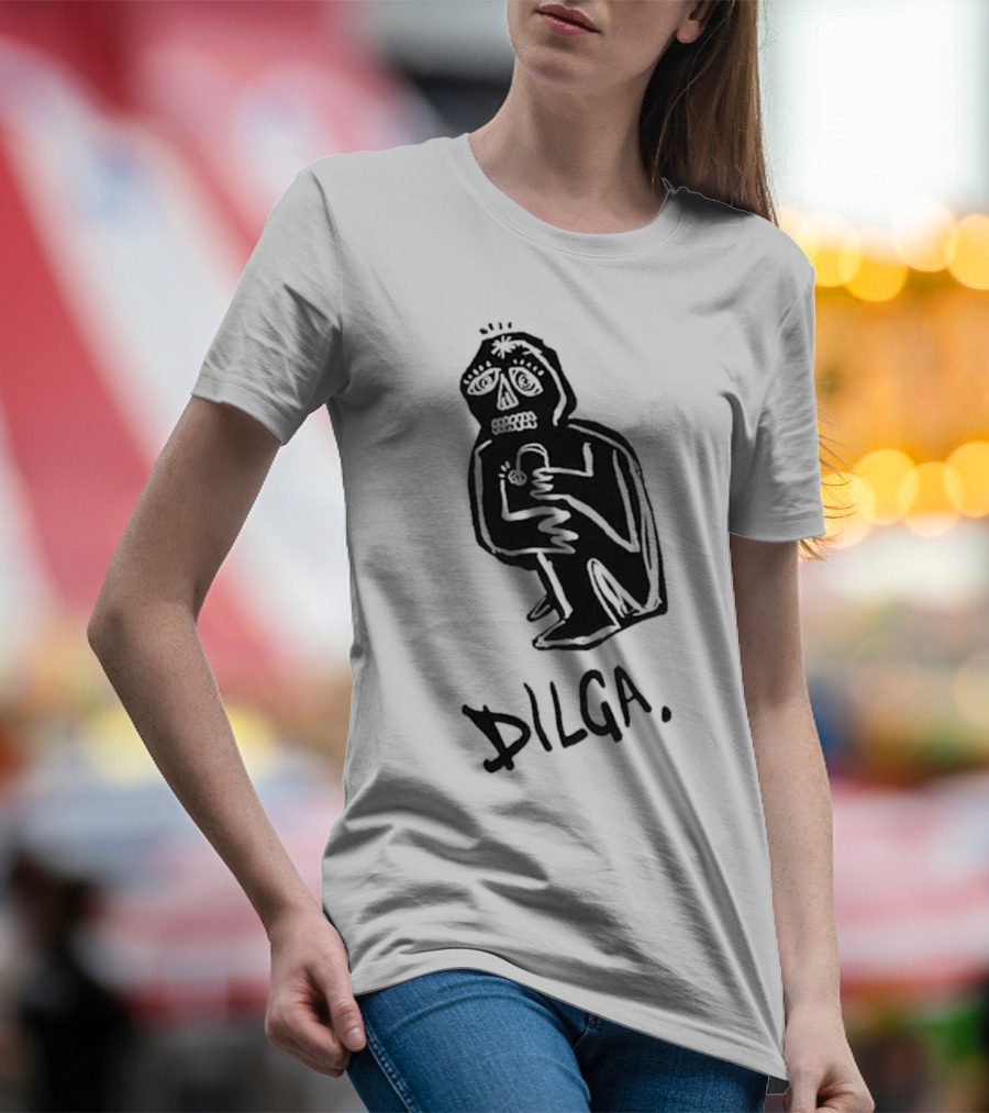 DILGA Boxy Character Holding Lock T-Shirt