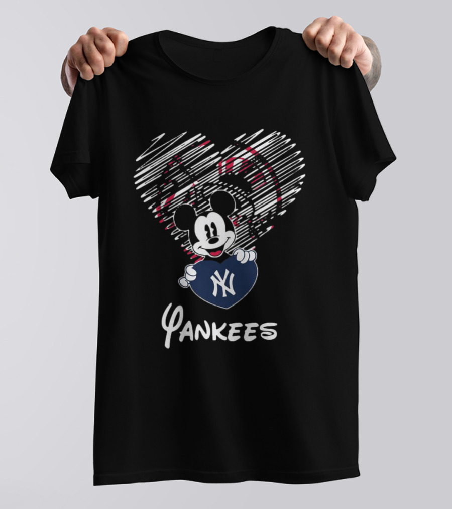 Mickey Mouse Yankees Heart Drawing T-Shirt