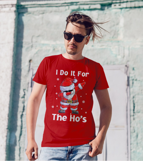 Dabbing Santa I Do It For The Ho's Christmas Outfit With Snowflakes T-Shirt