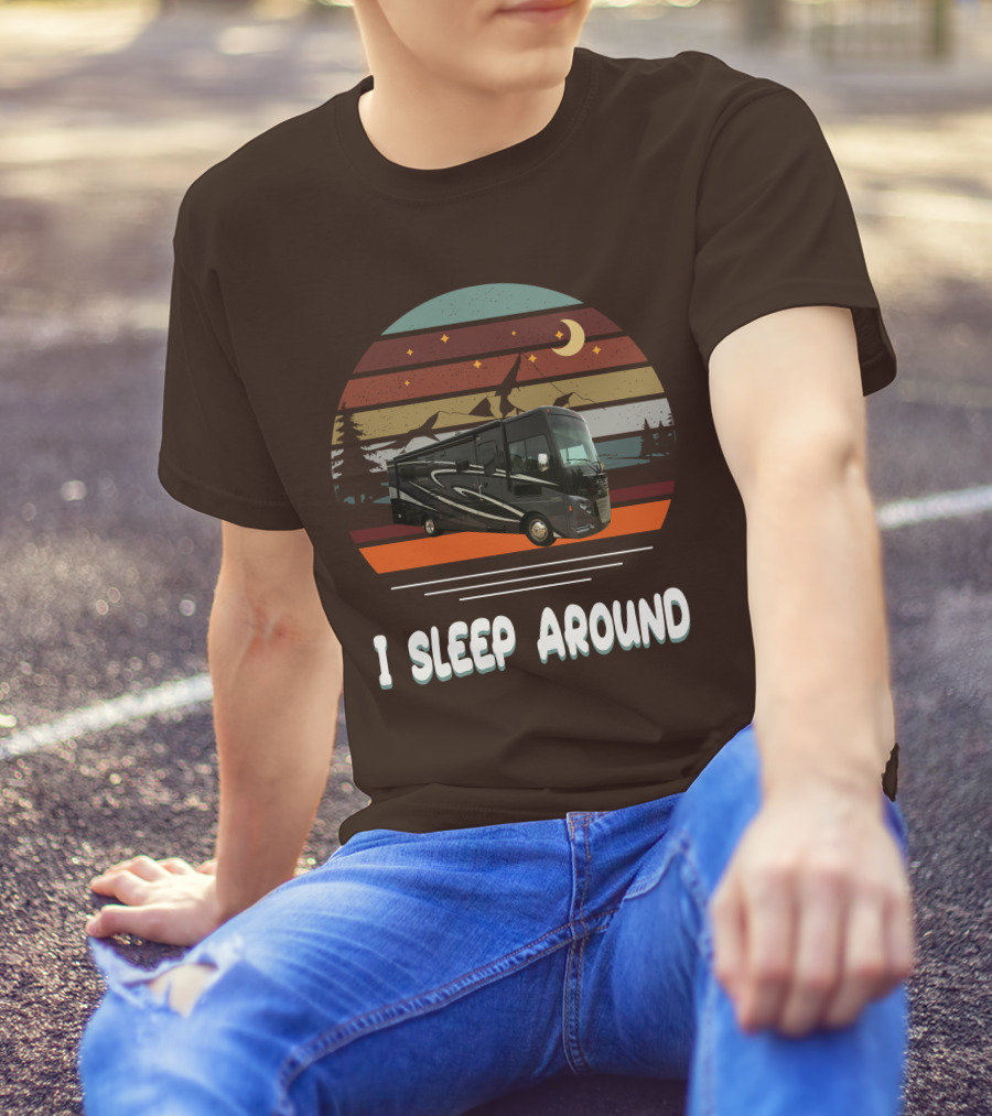 Winnebago Vista LX 27 I Sleep Around Retro Moon Stars Camping T-Shirt