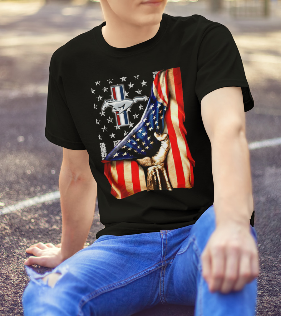 Mustang 04 American Flag Stars And Stripes Horse T-Shirt