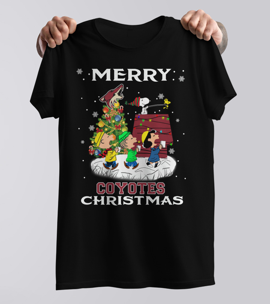 Merry Coyotes Christmas Arizona Snoopy Fans T-Shirt