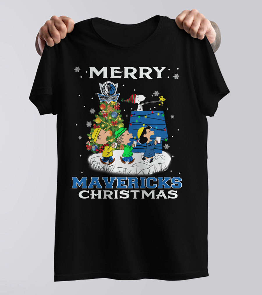 Merry Mavericks Christmas Dallas Snoopy Fans T-Shirt