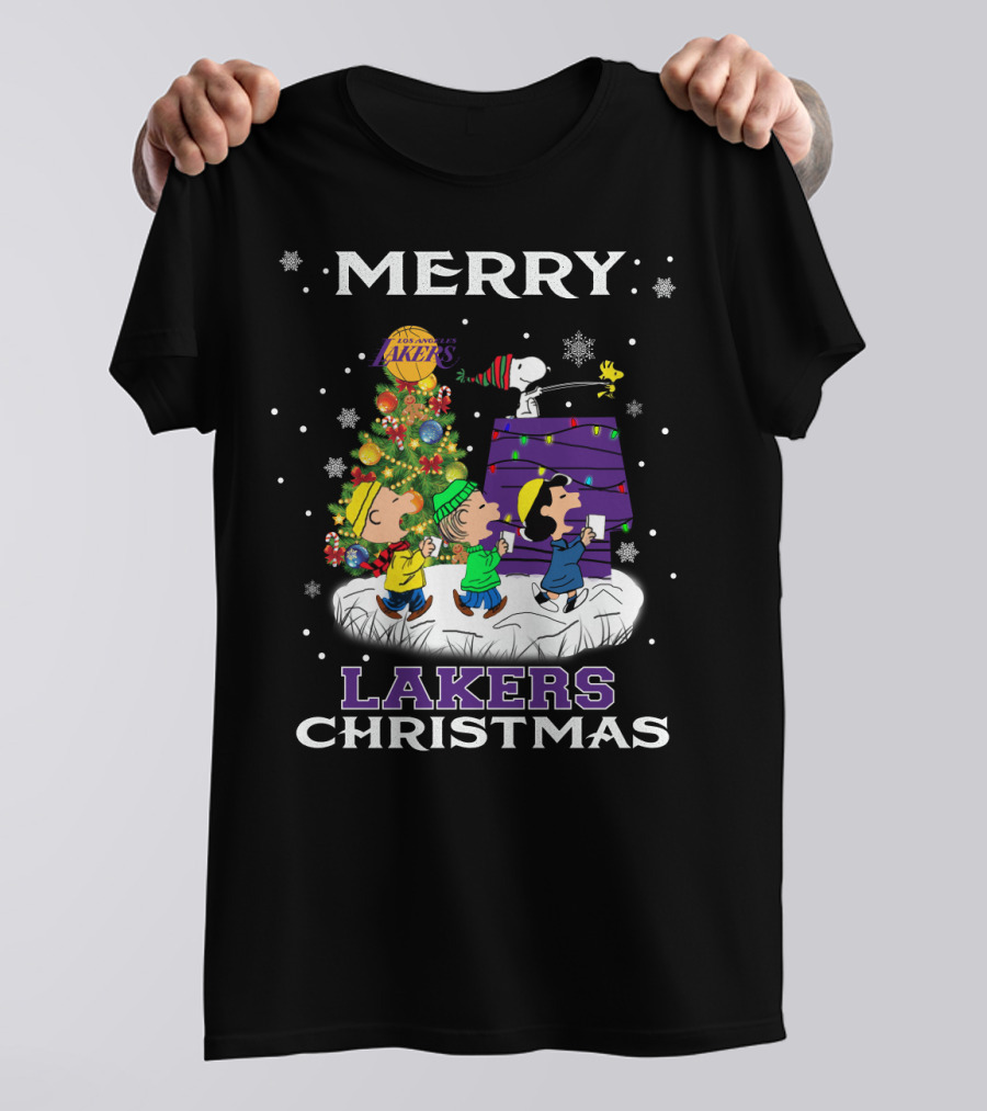 Merry Lakers Christmas Snoopy Peanuts Tree Festive Scene T-Shirt