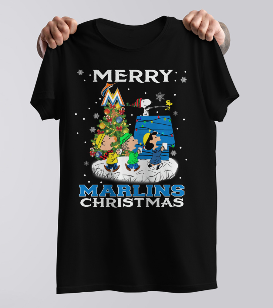 Merry Miami Marlins Christmas With Snoopy And Peanuts Characters T-Shirt