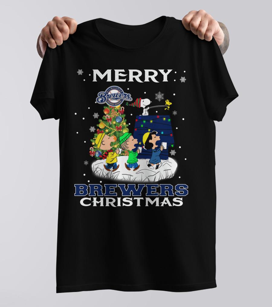 Merry Milwaukee Brewers Christmas With Snoopy And Friends T-Shirt