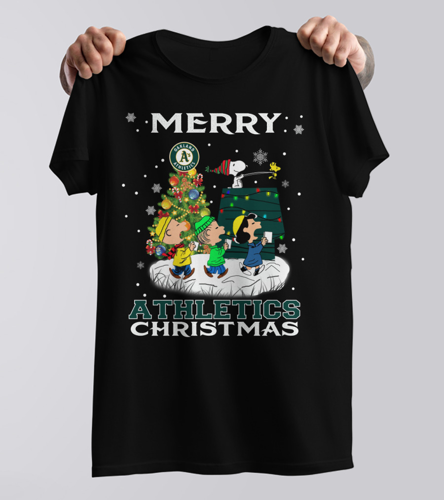 Merry Oakland Athletics Christmas Snoopy Fans T-Shirt