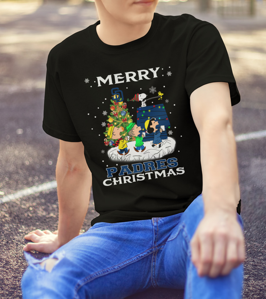 Merry Padres Christmas San Diego Peanuts Snoopy Tree T-Shirt