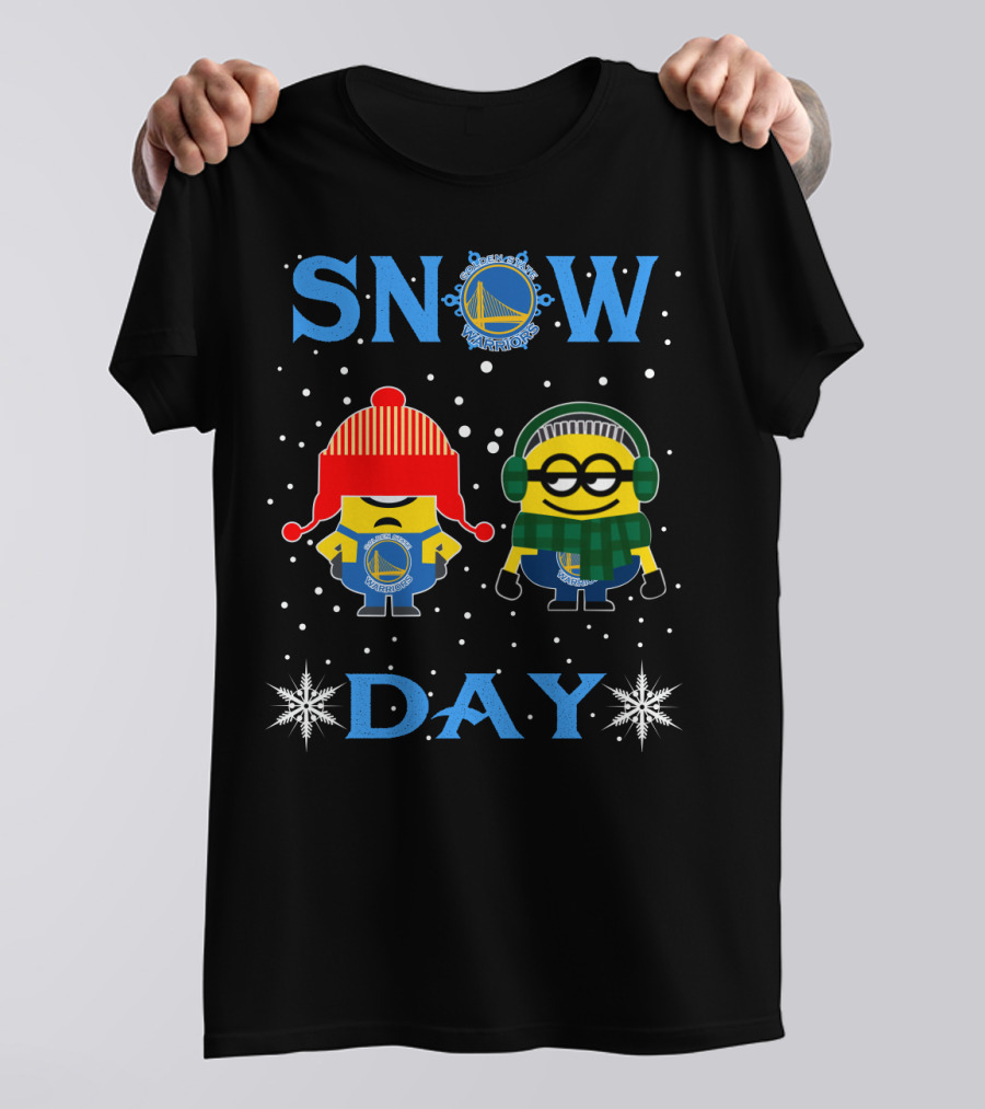 Snow Day For Golden State Warriors And Minions Winter Fun T-Shirt