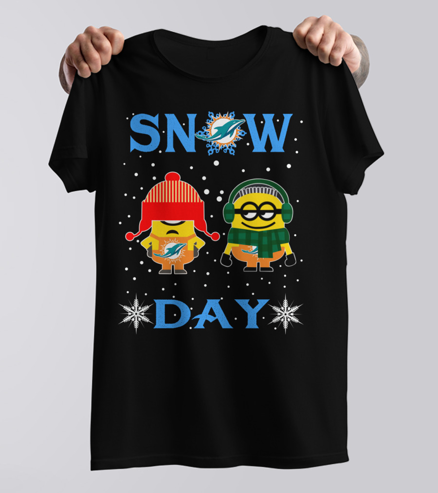 Snow Day Miami Dolphins Minion Fans Winter Fun T-Shirt