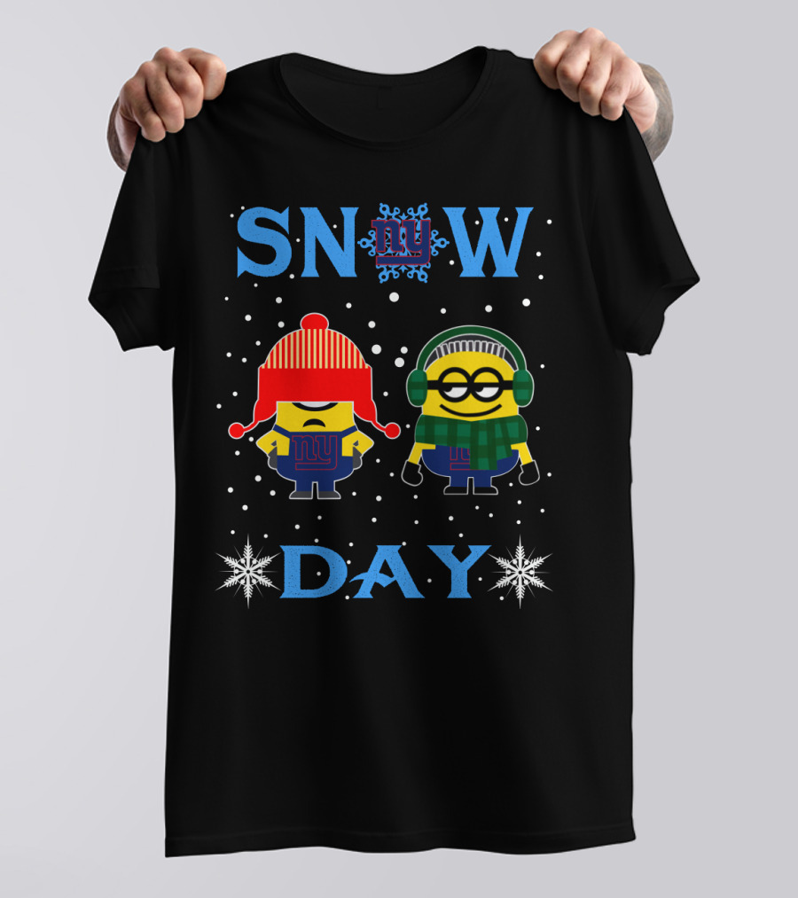 Snow Day New York Giants Minion Fans T-Shirt
