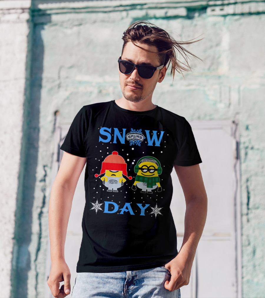 Snow Day San Antonio Spurs Minions Winter Fun T-Shirt