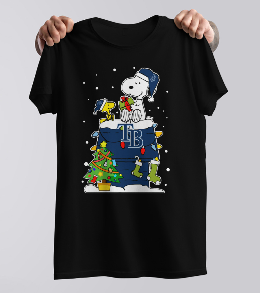 Tampa Bay Rays Snoopy Christmas Tree And Stockings Peanuts Fan T-Shirt