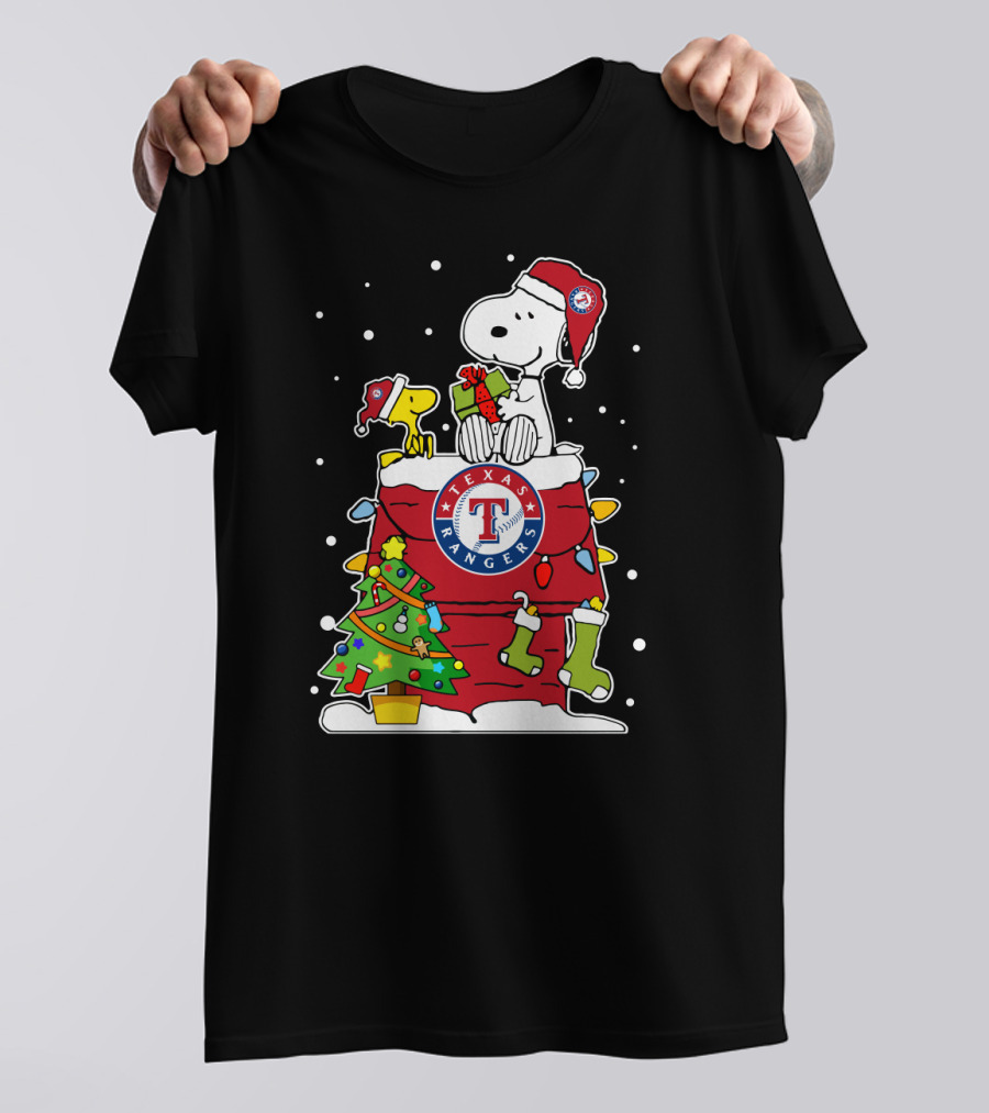 Texas Rangers Snoopy And Woodstock Christmas Scene T-Shirt