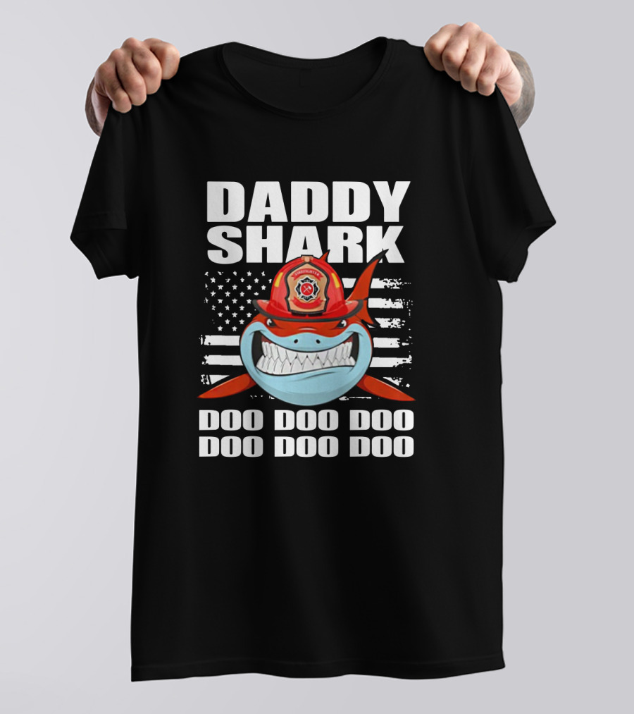 Daddy Shark Firefighter Red Helmet American Flag Doo Doo Doo T-Shirt