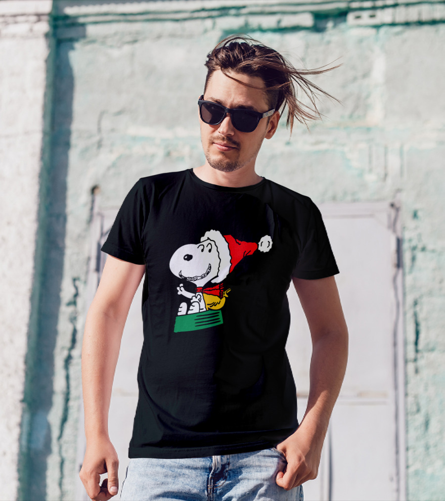 Snoopy Santa Sleigh Holiday Fun T-Shirt