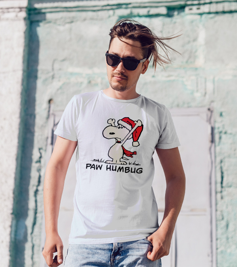 Snoopy Paw Humbug Christmas Santa Hat T-Shirt