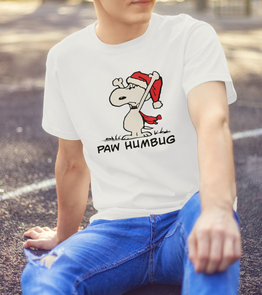 Snoopy Paw Humbug Christmas Santa Hat T-Shirt