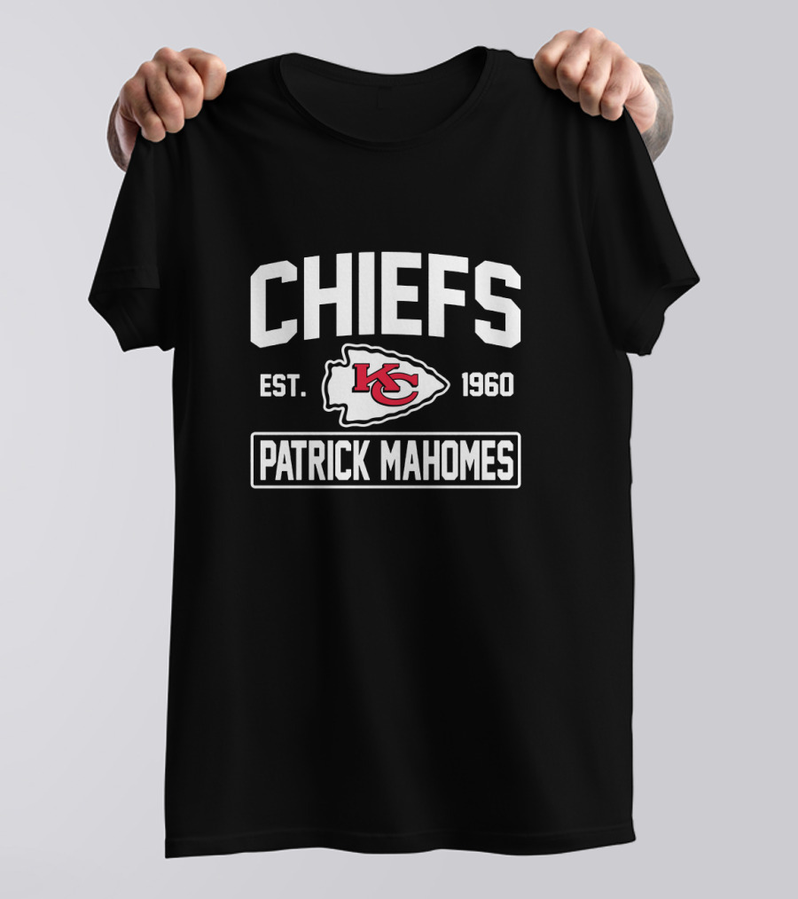 Chiefs KC Patrick Mahomes Est. 1960 Signature T-Shirt