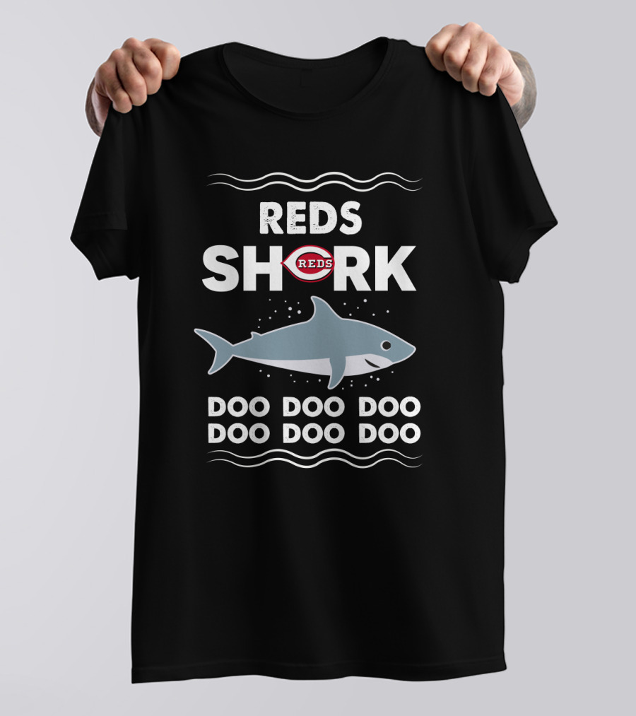 Reds Shark Doo Doo Doo Cincinnati Reds Fun Baseball T-Shirt