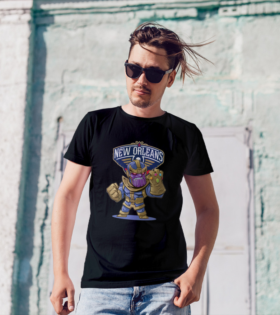 New Orleans Pelicans Thanos Infinity Gauntlet T-Shirt