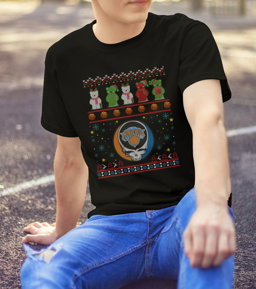 New York Knicks Grateful Dead Bears Christmas Sweater Style T-Shirt