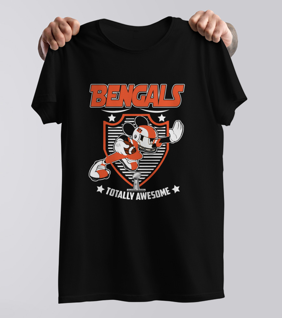 Bengals Totally Awesome Football Mouse Fans T-Shirt