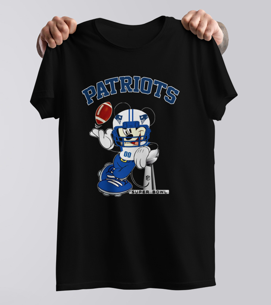 Patriots Mickey Nfl Super Bowl Football T-Shirt