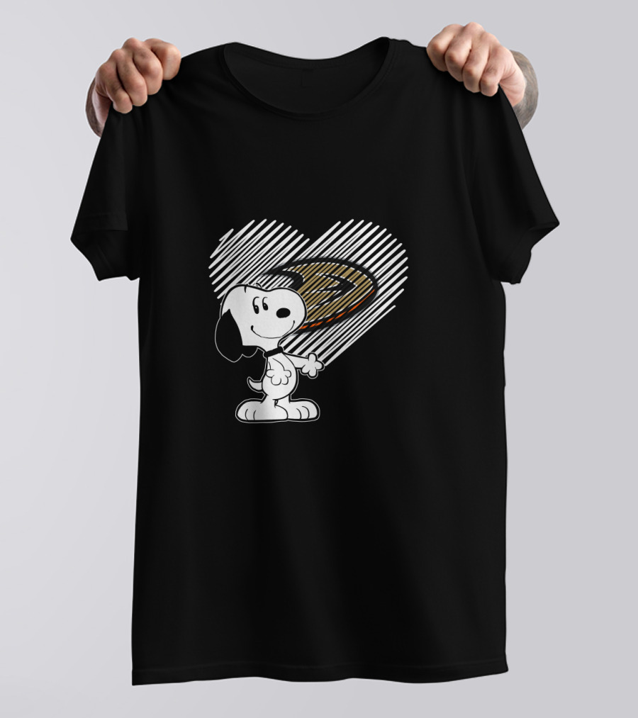 Snoopy With Anaheim Ducks Hockey Heart Sketch T-Shirt