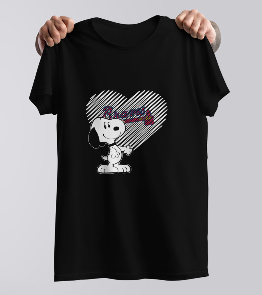 Snoopy Braves Heart Baseball Fan T-Shirt