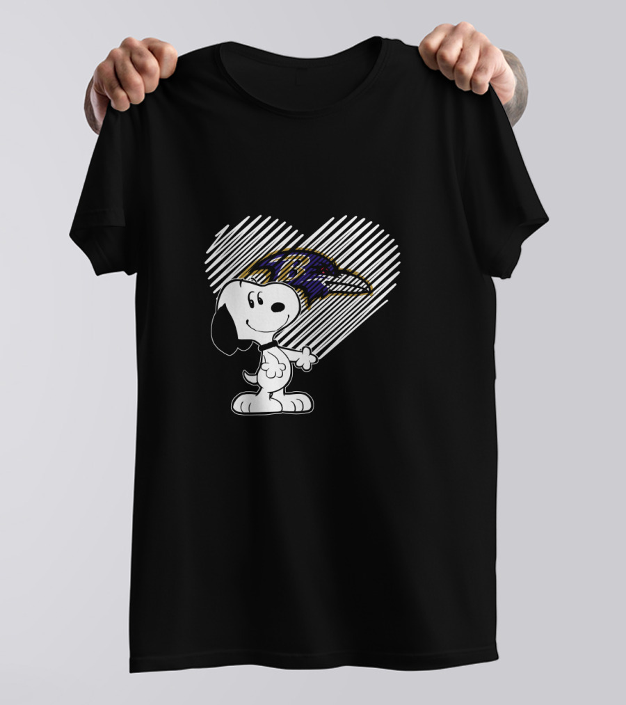 Snoopy Heart Baltimore Ravens Fan Love Ravens Nfl Peanuts T-Shirt