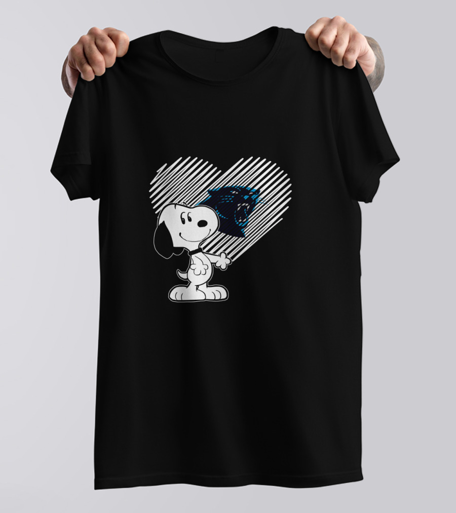 Carolina Panthers Fan Love With Snoopy Heart T-Shirt