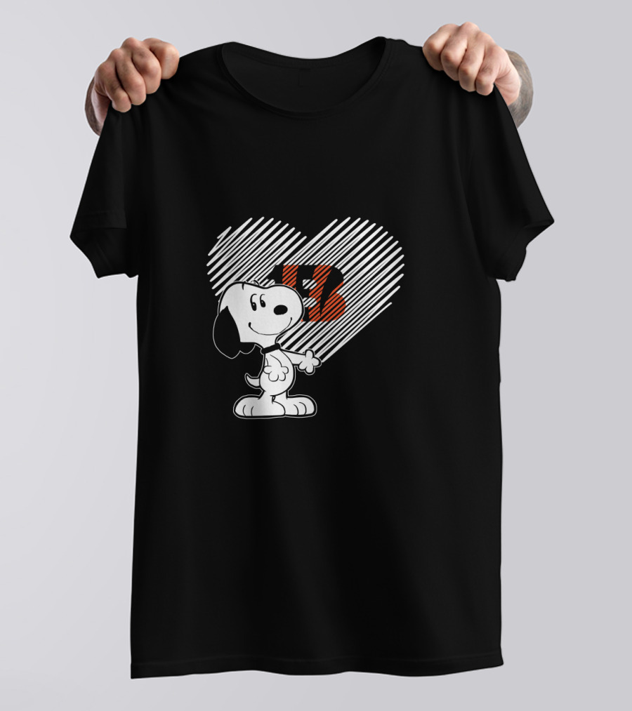 Snoopy Heartwarming Cincinnati Bengals Fan Spirit T-Shirt