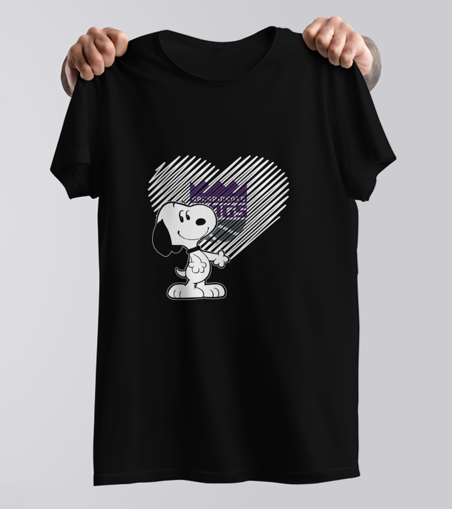 Snoopy Heart Sacramento Kings Fans Love T-Shirt