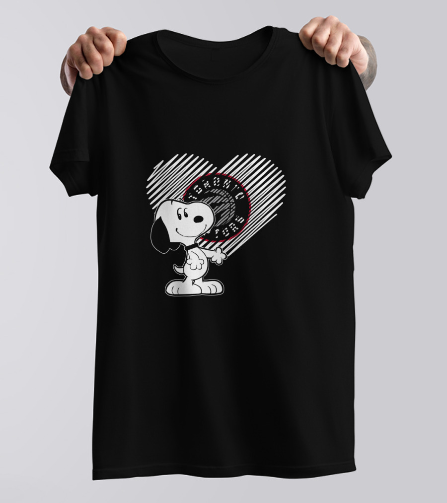 Snoopy Hearts Toronto Raptors Basketball Fans T-Shirt