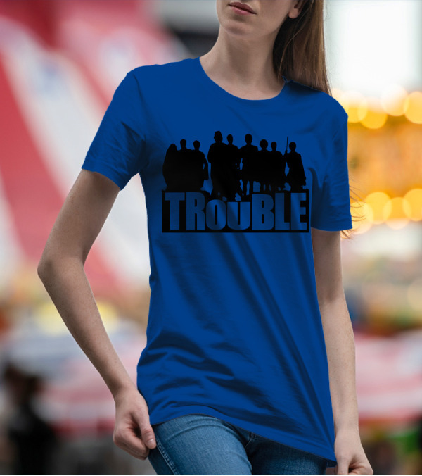 TROUBLE Silhouettes Ensemble T-Shirt