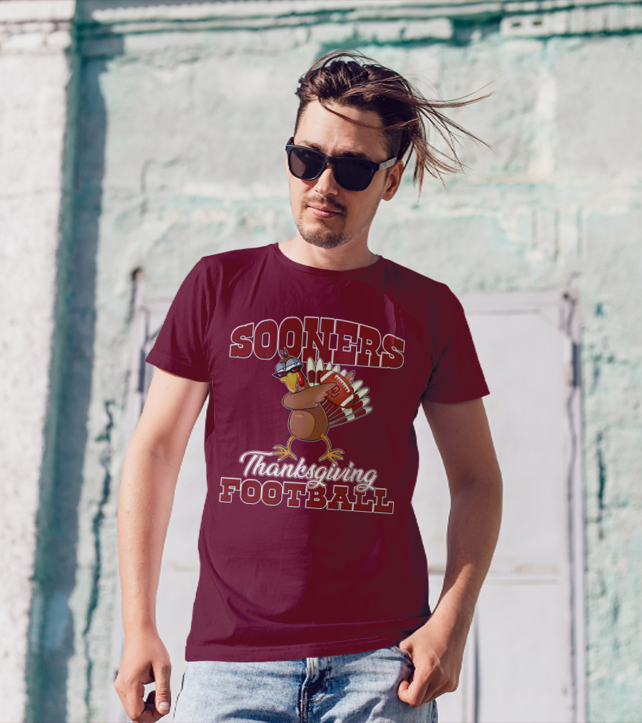 Sooners Thanksgiving Football Turkey In Sunglasses T-Shirt